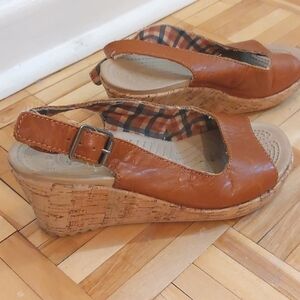 Crocs A-lengh leather slingback wedges sandals size 7